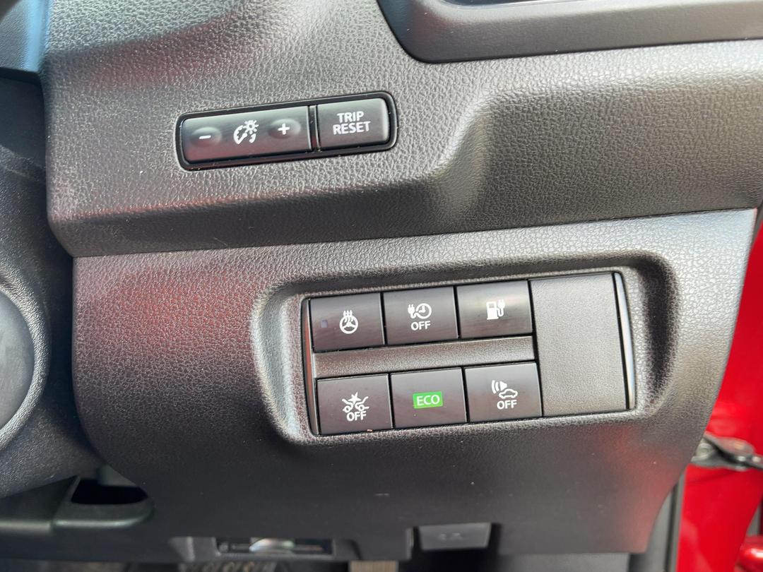 Photo '24' of Nissan Leaf