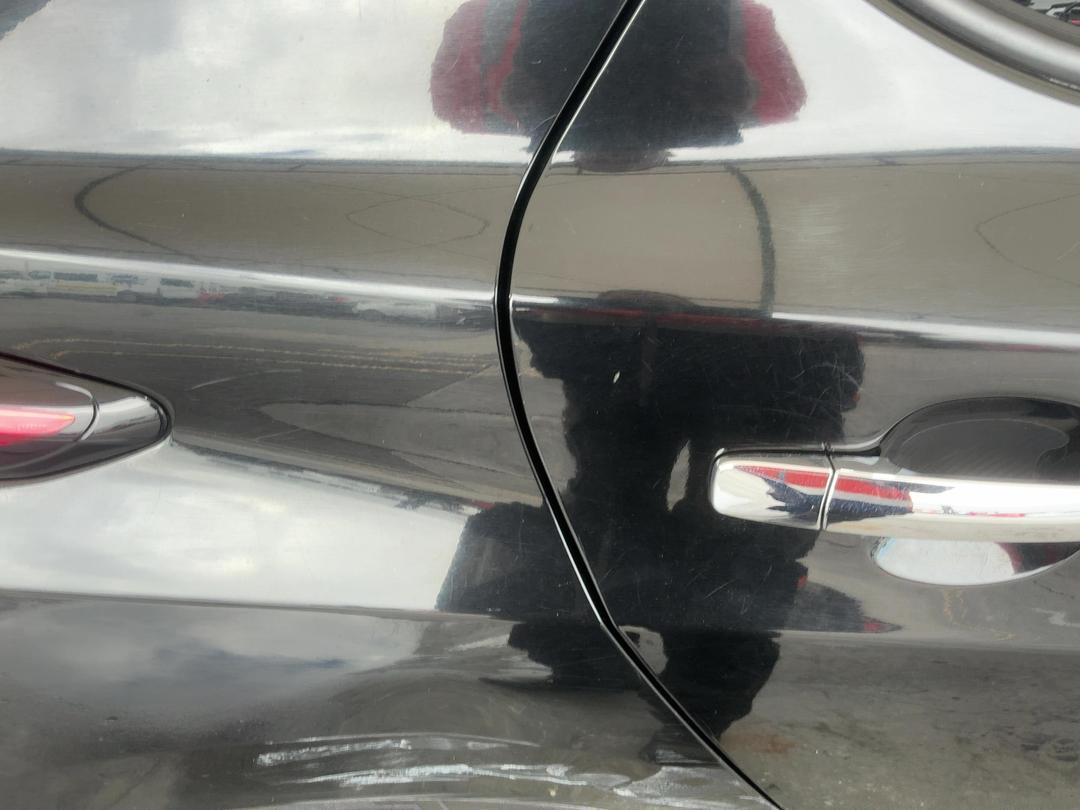 Photo '18' of Nissan Leaf Photo '18' of Nissan Leaf