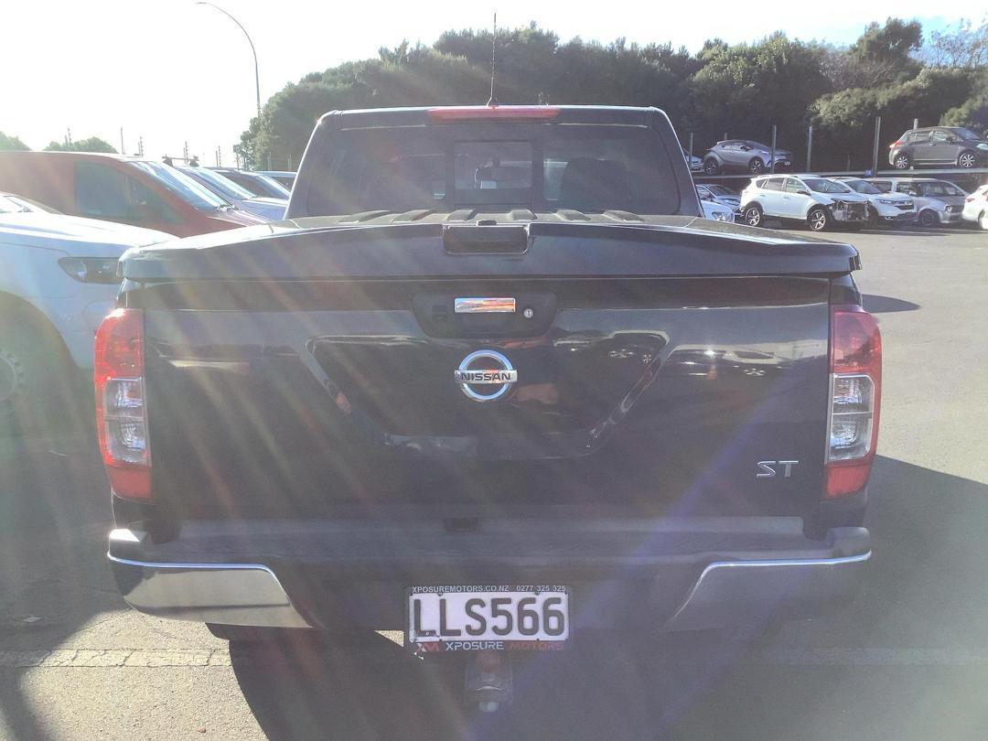 Photo '7' of Nissan Navara ST Photo '7' of Nissan Navara ST