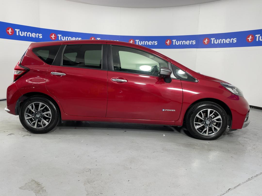 Photo '23' of Nissan Note