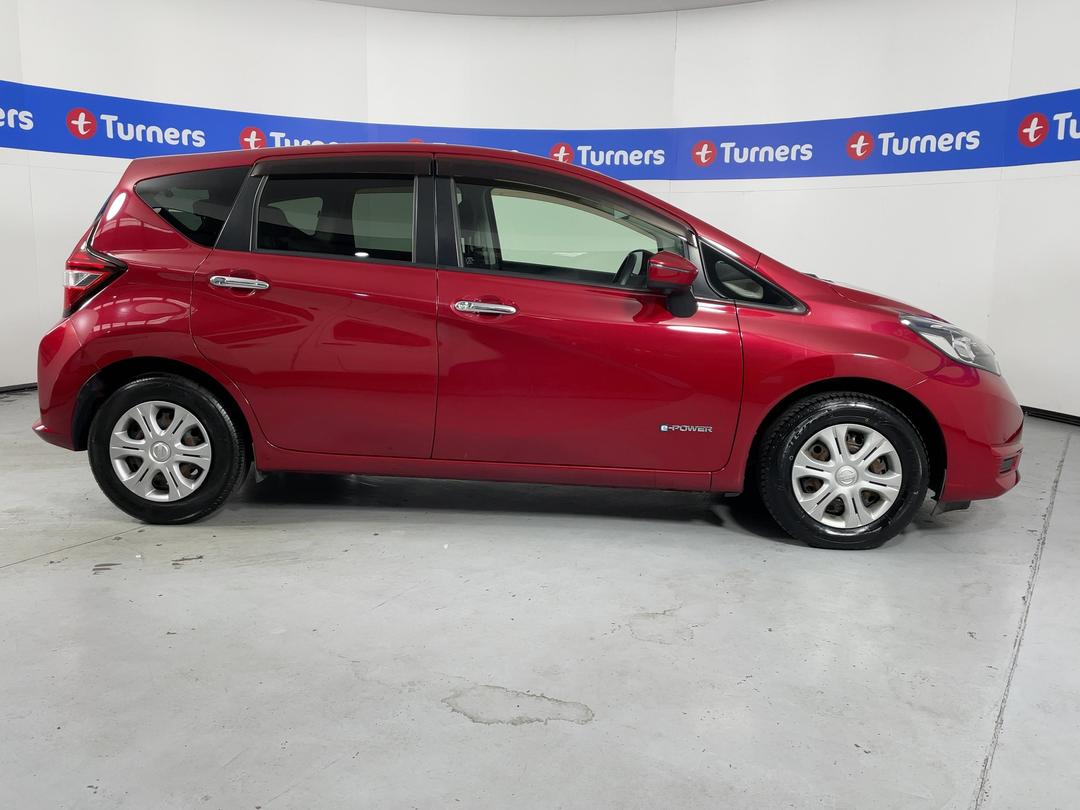 Photo '23' of Nissan Note