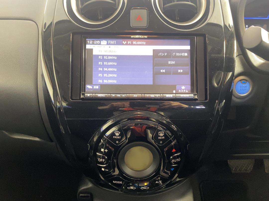 Photo '18' of Nissan Note
