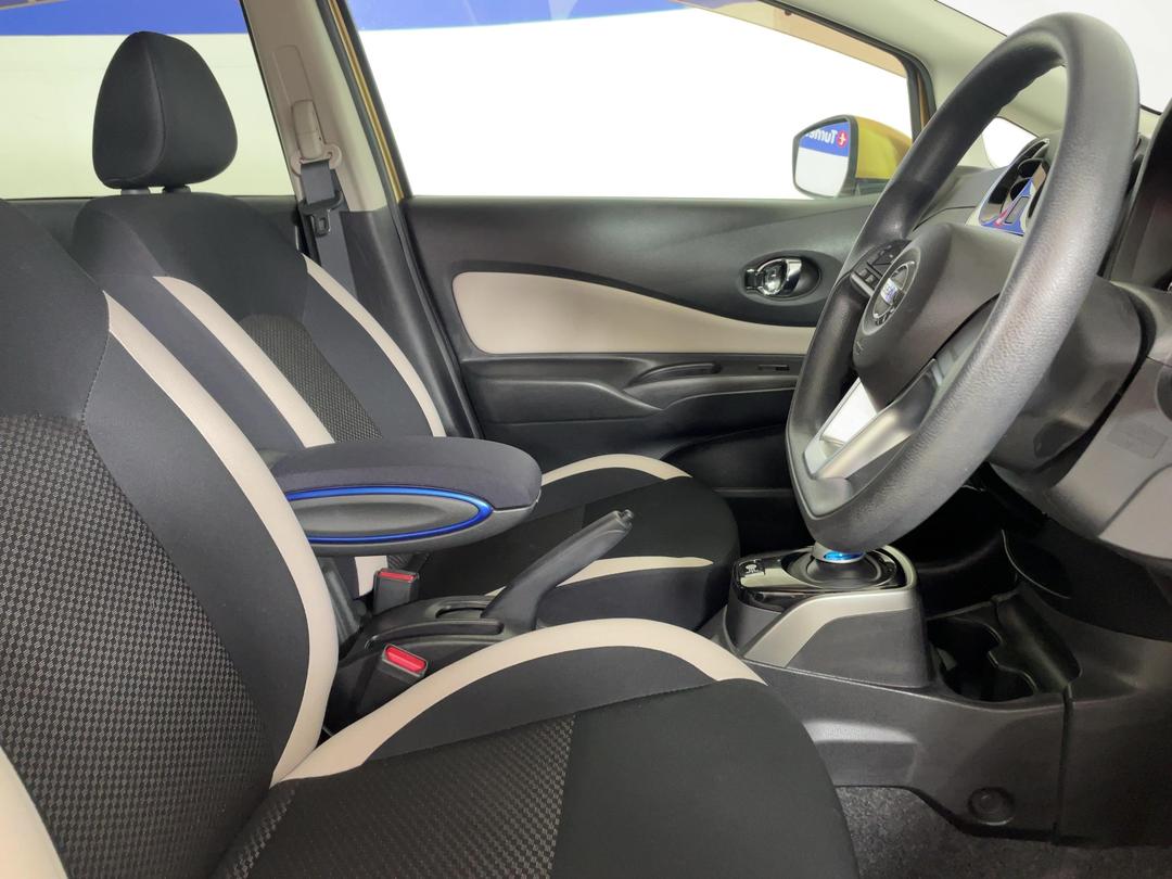 Photo '16' of Nissan Note
