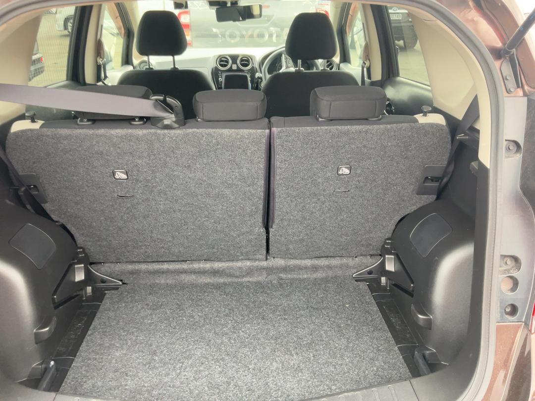 Photo '6' of Nissan Note Photo '6' of Nissan Note