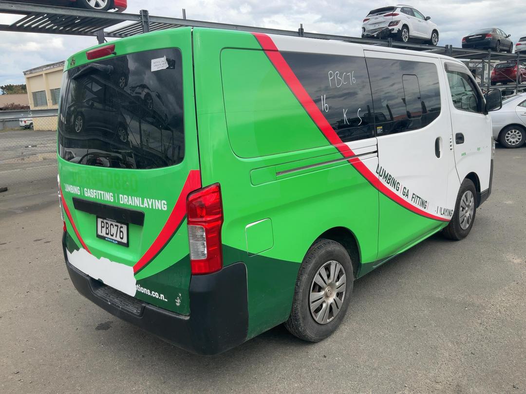 Photo '6' of Nissan NV350 Caravan