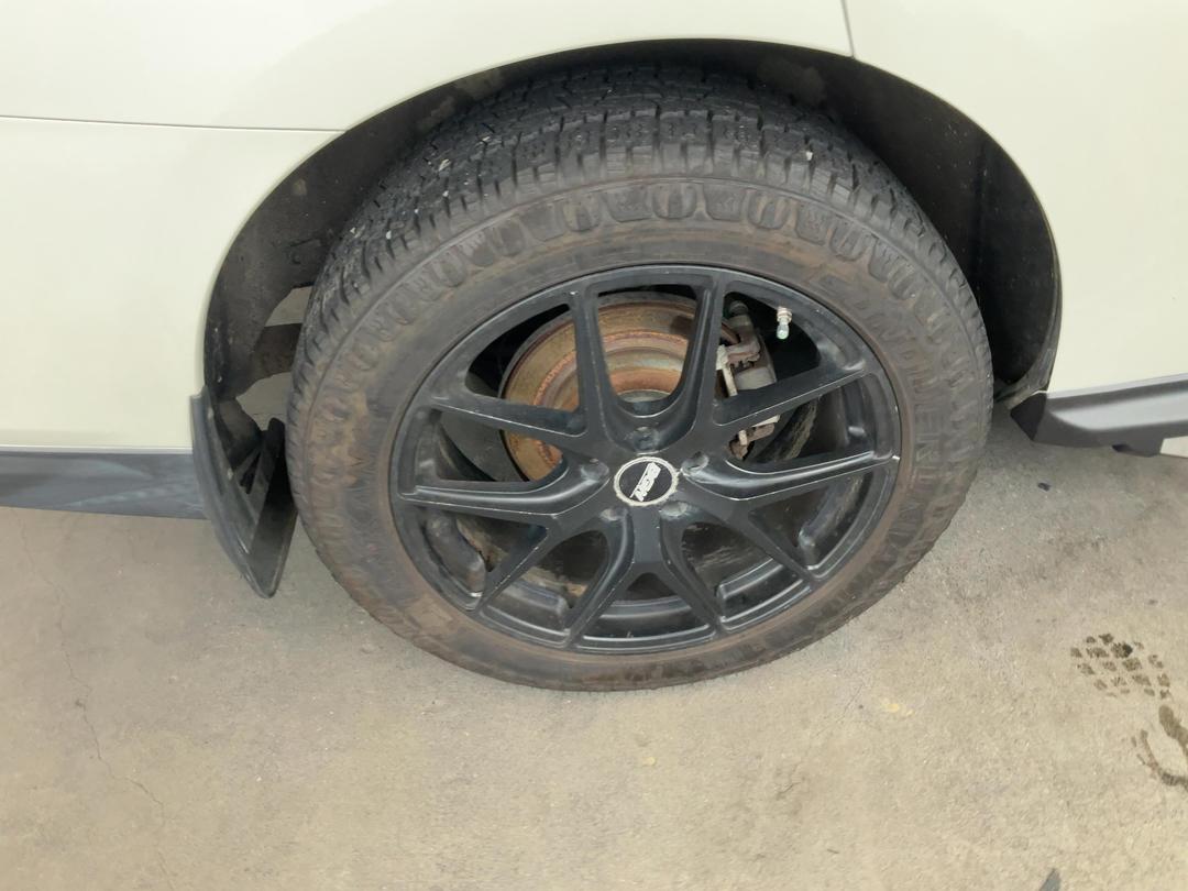 Photo '18' of Nissan Pathfinder TI