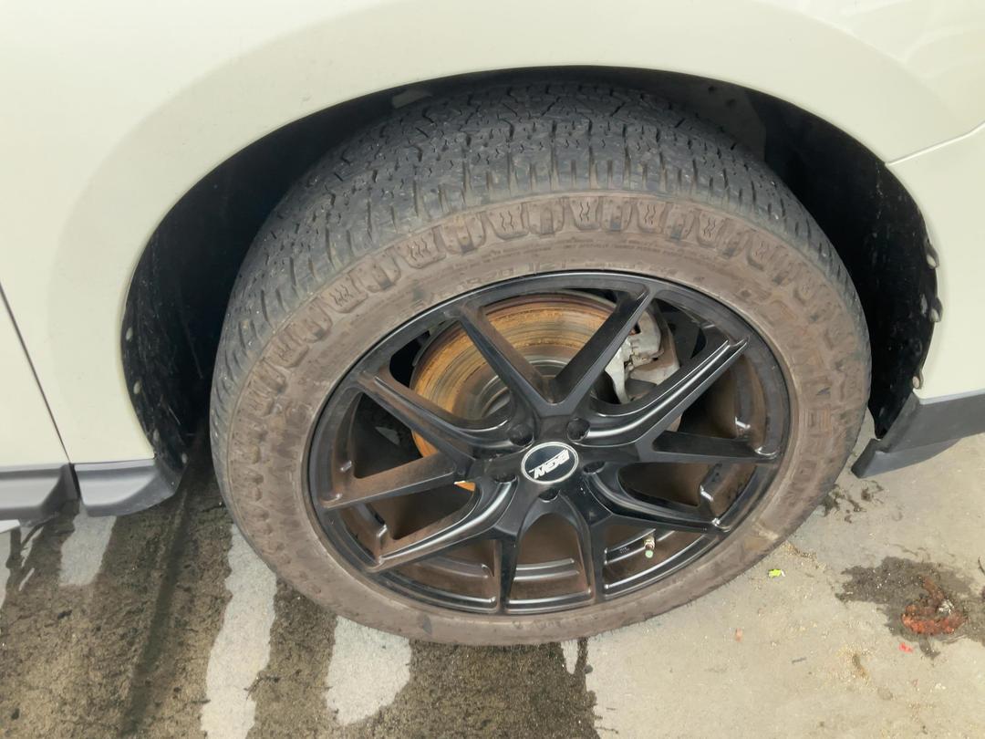 Photo '19' of Nissan Pathfinder TI