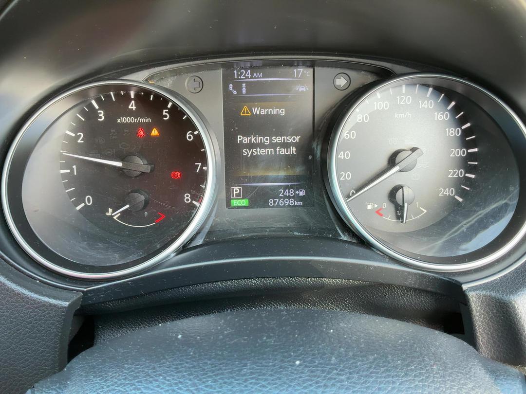 Photo '19' of Nissan Qashqai N-TEC Photo '19' of Nissan Qashqai N-TEC
