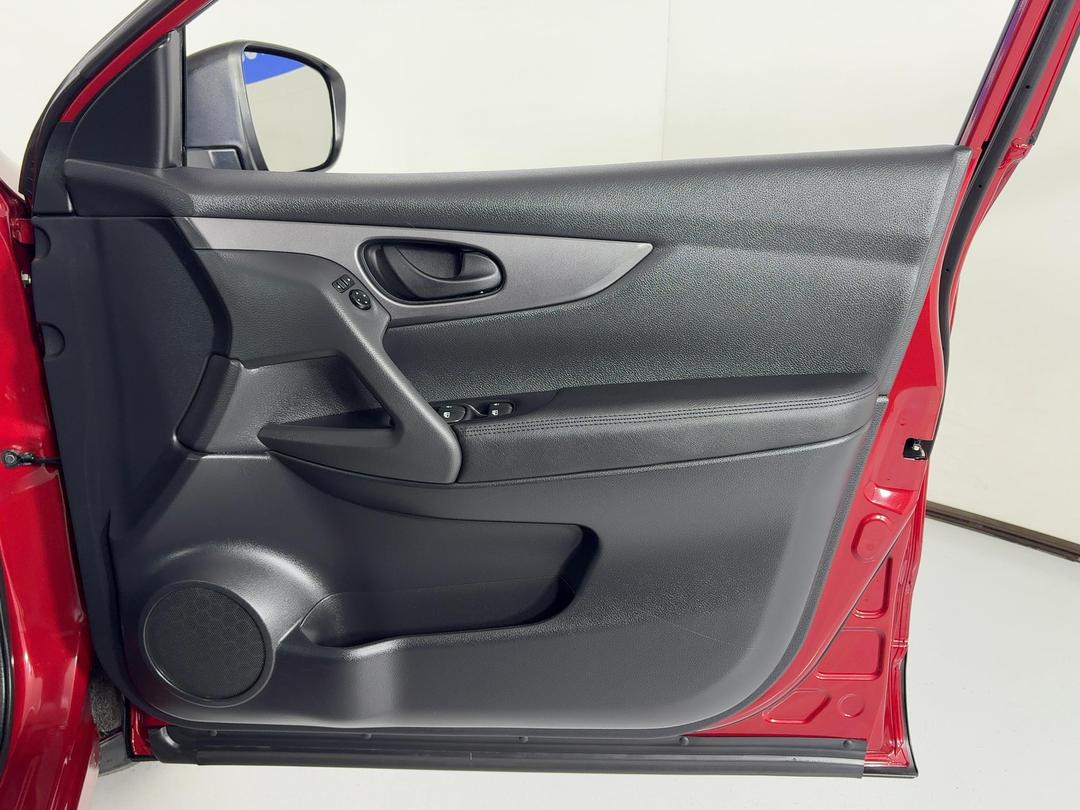 Photo '15' of Nissan Qashqai