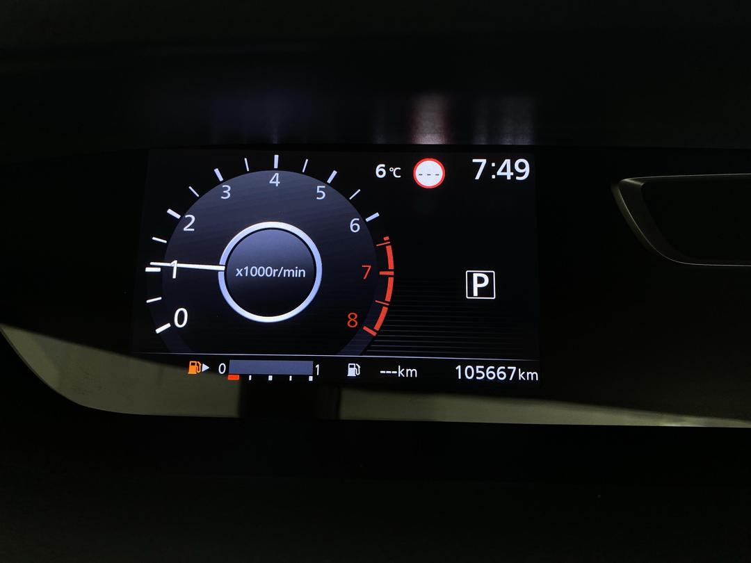 Photo '21' of Nissan Serena