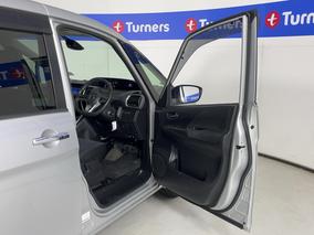 Photo '15' of Nissan Serena