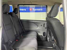 Photo '20' of Nissan Serena