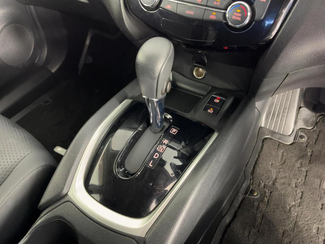 Photo '18' of Nissan X-Trail
