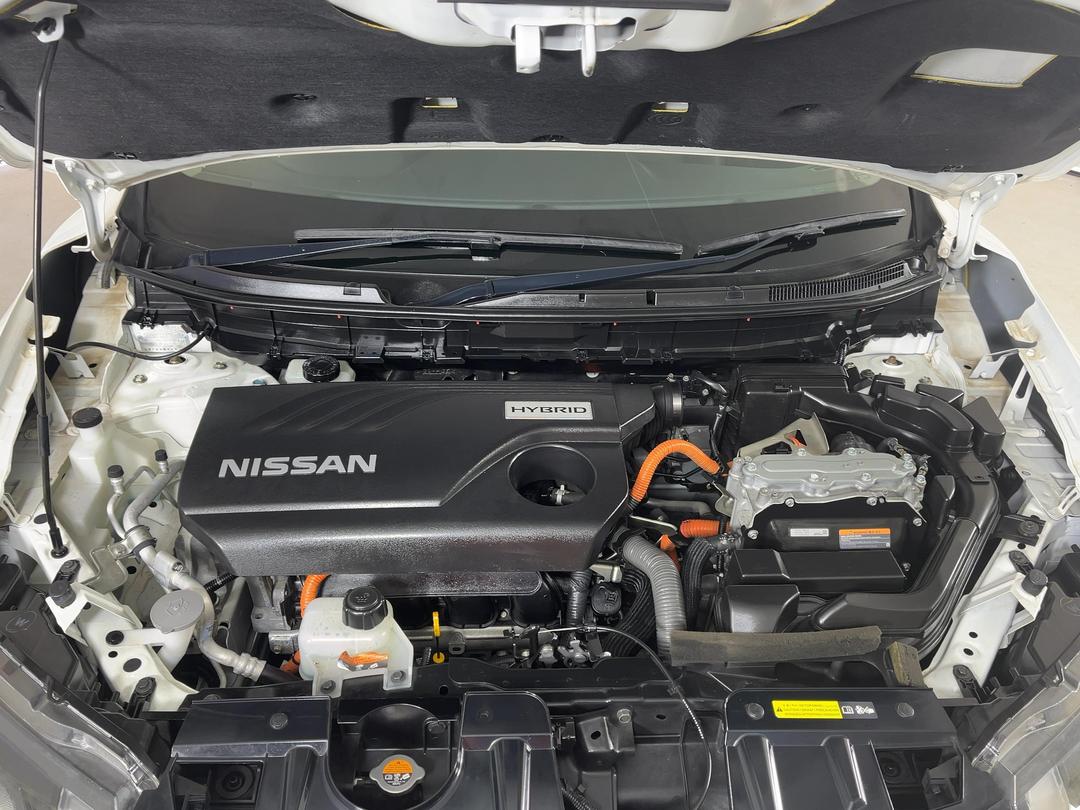 Photo '13' of Nissan X-Trail