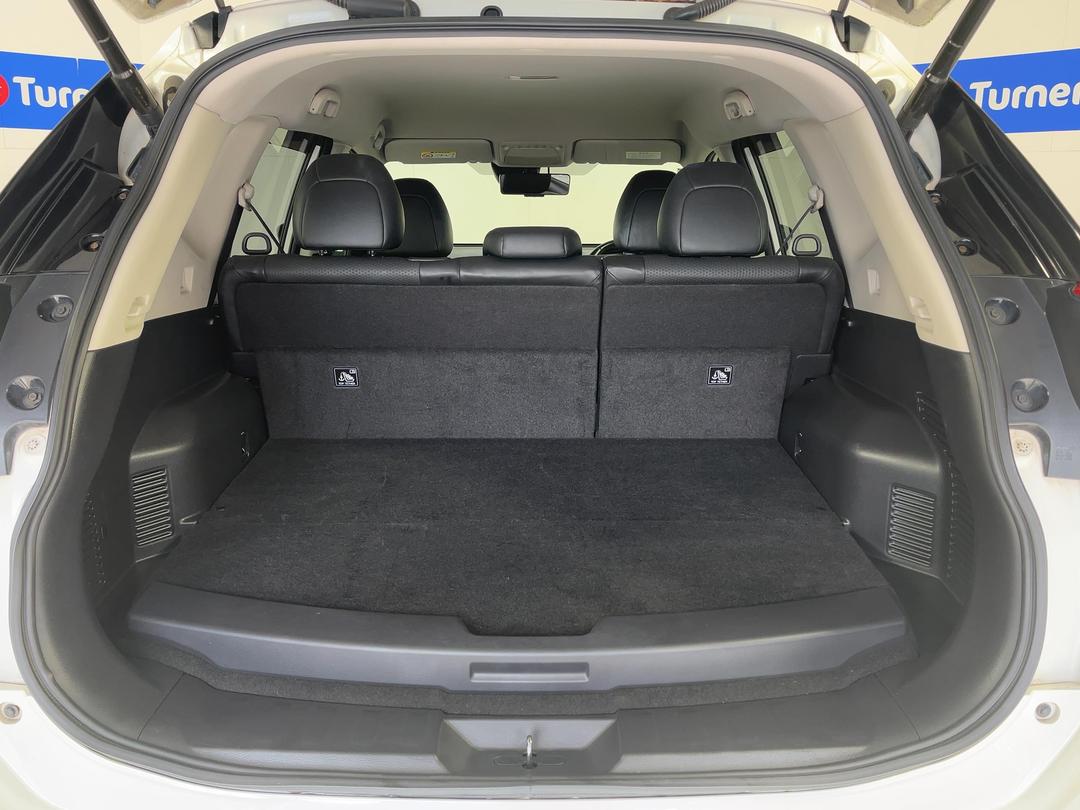 Photo '14' of Nissan X-Trail