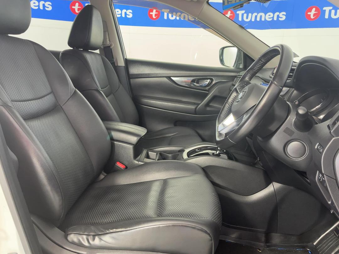 Photo '16' of Nissan X-Trail
