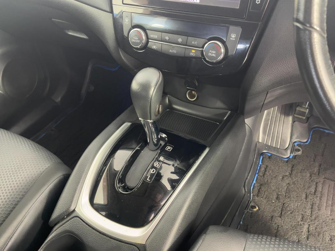 Photo '18' of Nissan X-Trail