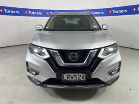 Photo '2' of Nissan X-Trail
