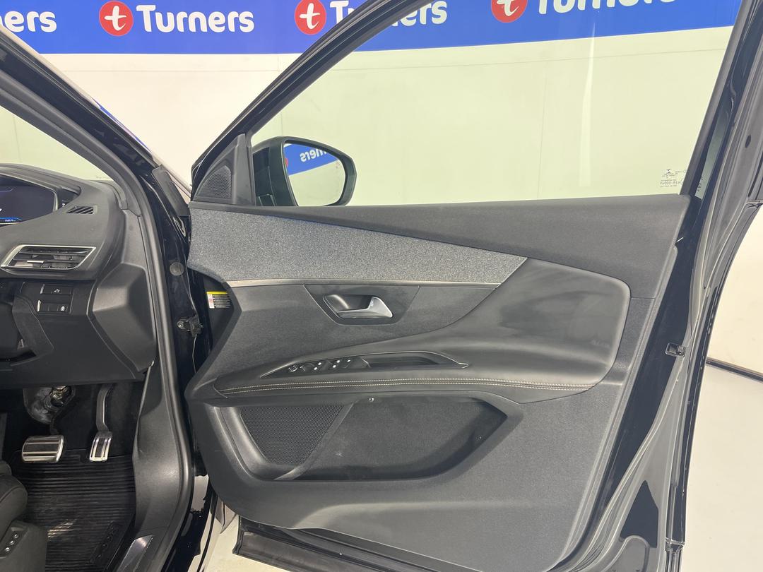 Photo '15' of Peugeot 3008