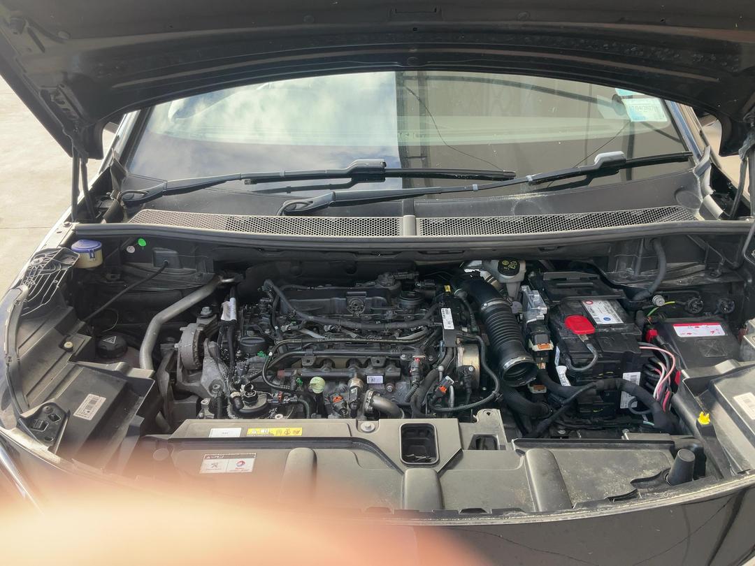 Photo '2' of Peugeot 3008 GT