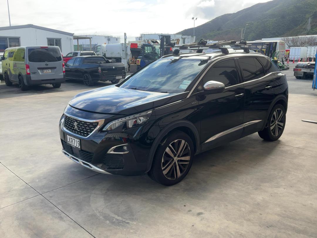 Photo '4' of Peugeot 3008 GT