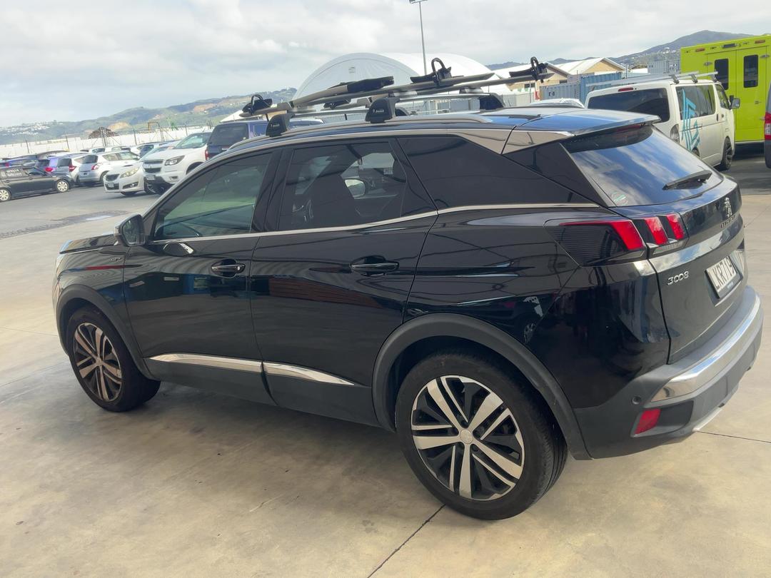 Photo '6' of Peugeot 3008 GT