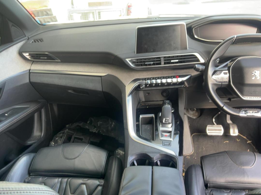 Photo '11' of Peugeot 3008 GT