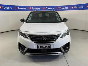 Photo '2' of Peugeot 5008