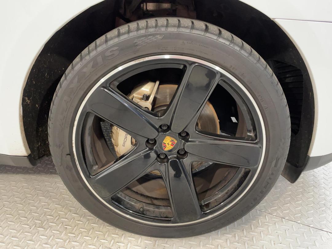 Photo '9' of Porsche Macan