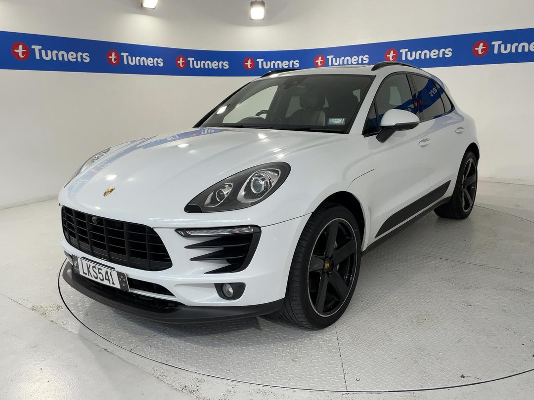 Photo '4' of Porsche Macan