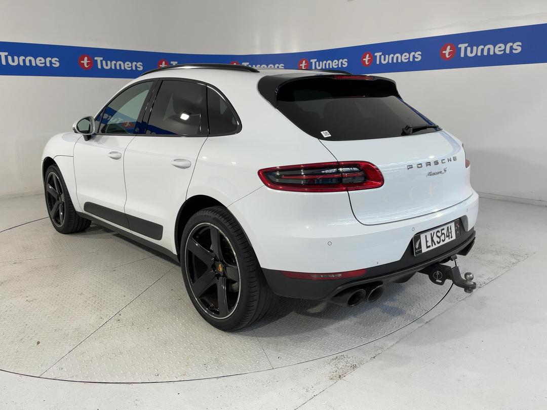 Photo '5' of Porsche Macan