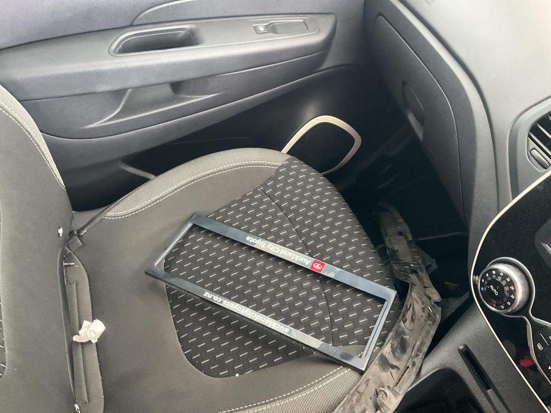 Photo '16' of Renault Captur Dynamique