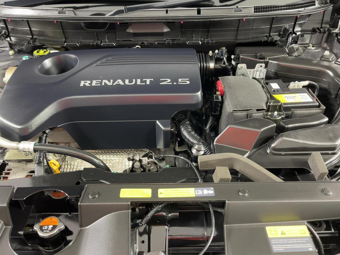 Photo '13' of Renault Koleos
