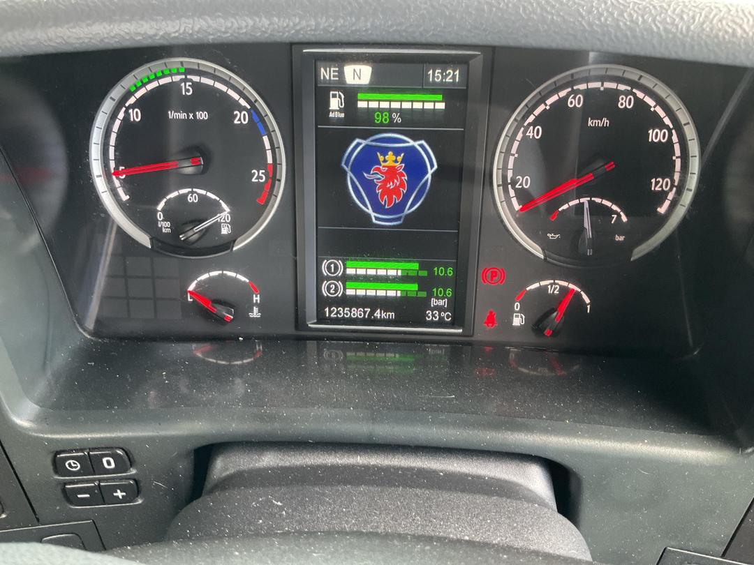 Photo '13' of SCANIA R560 V8 Cab Chassis