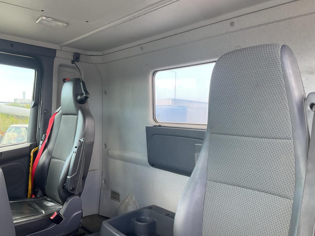 Photo '21' of SCANIA R560 V8 Cab Chassis