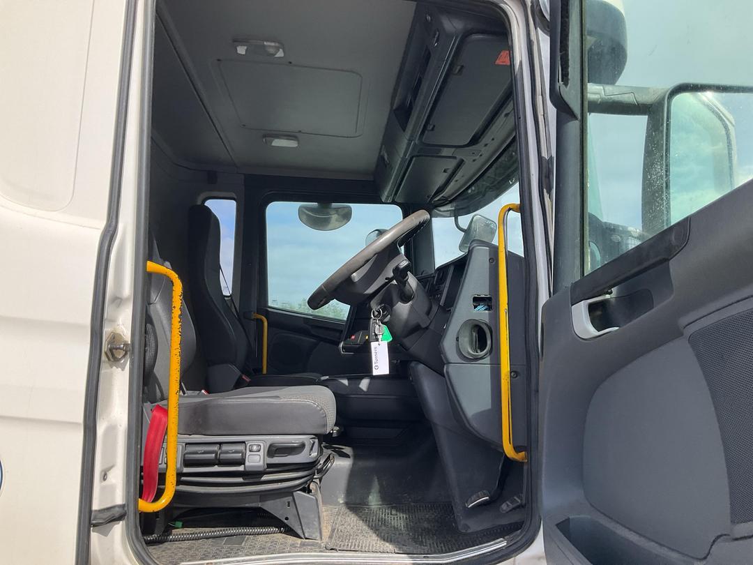 Photo '10' of SCANIA R560 V8 Cab Chassis