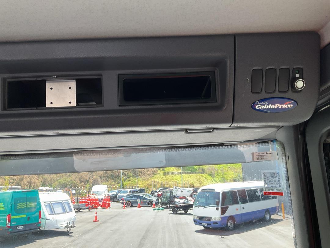 Photo '15' of SCANIA R560 V8 Cab Chassis