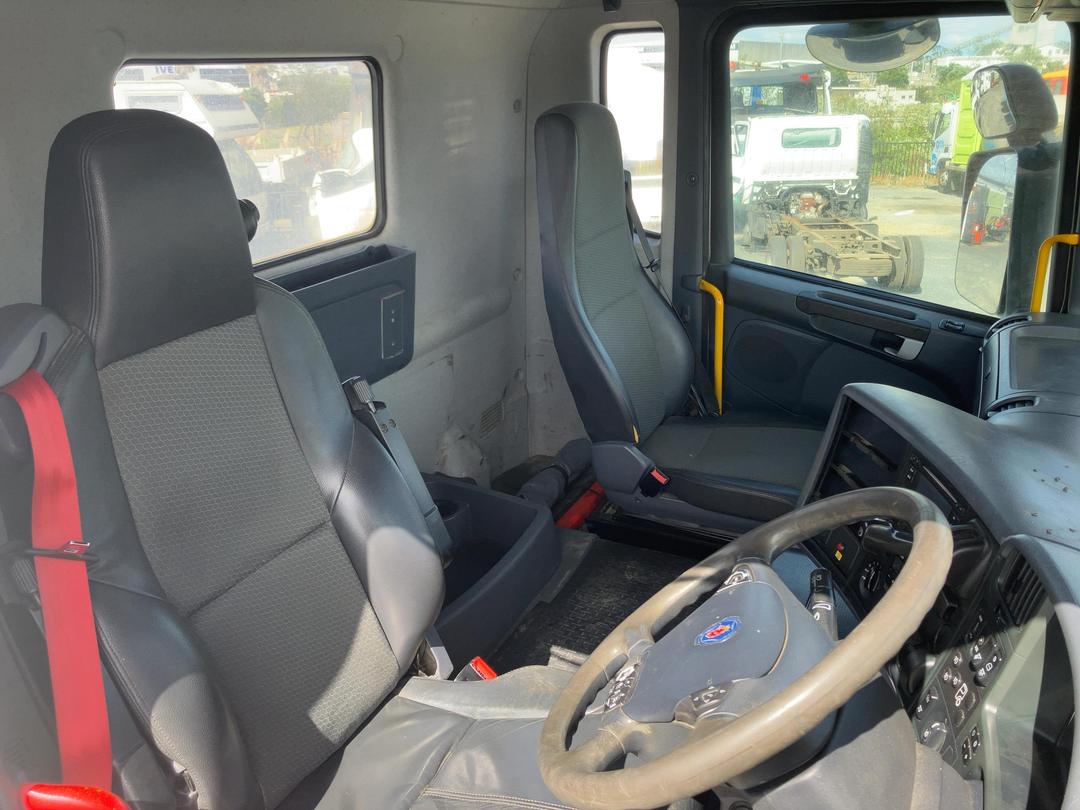 Photo '11' of SCANIA R560 V8 Cab Chassis