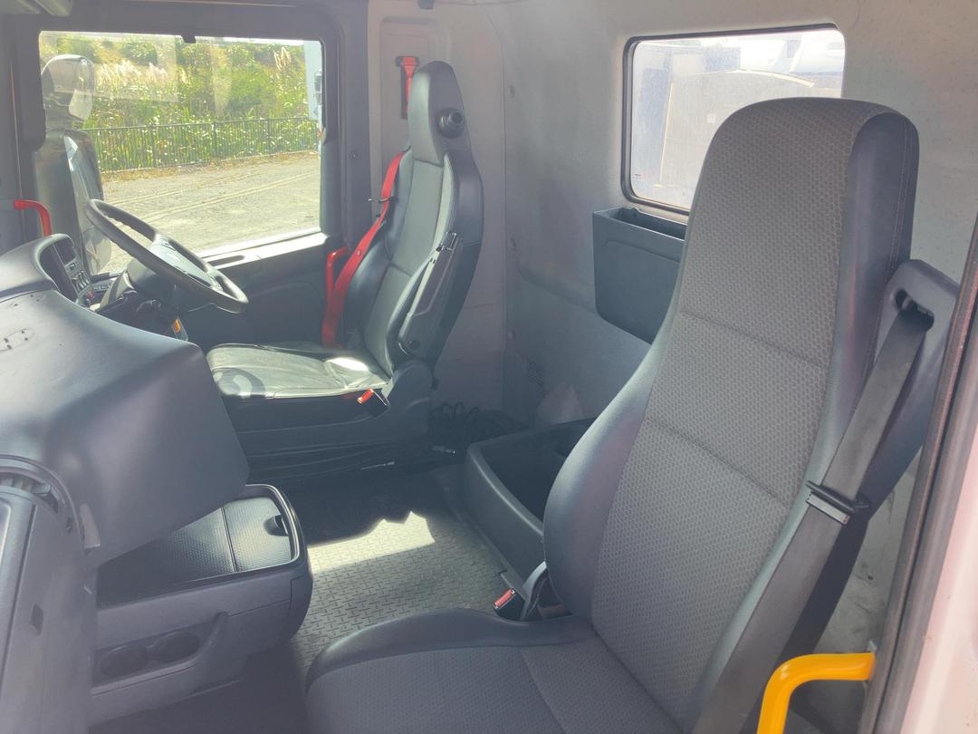 Photo '18' of SCANIA R560 V8 Cab Chassis