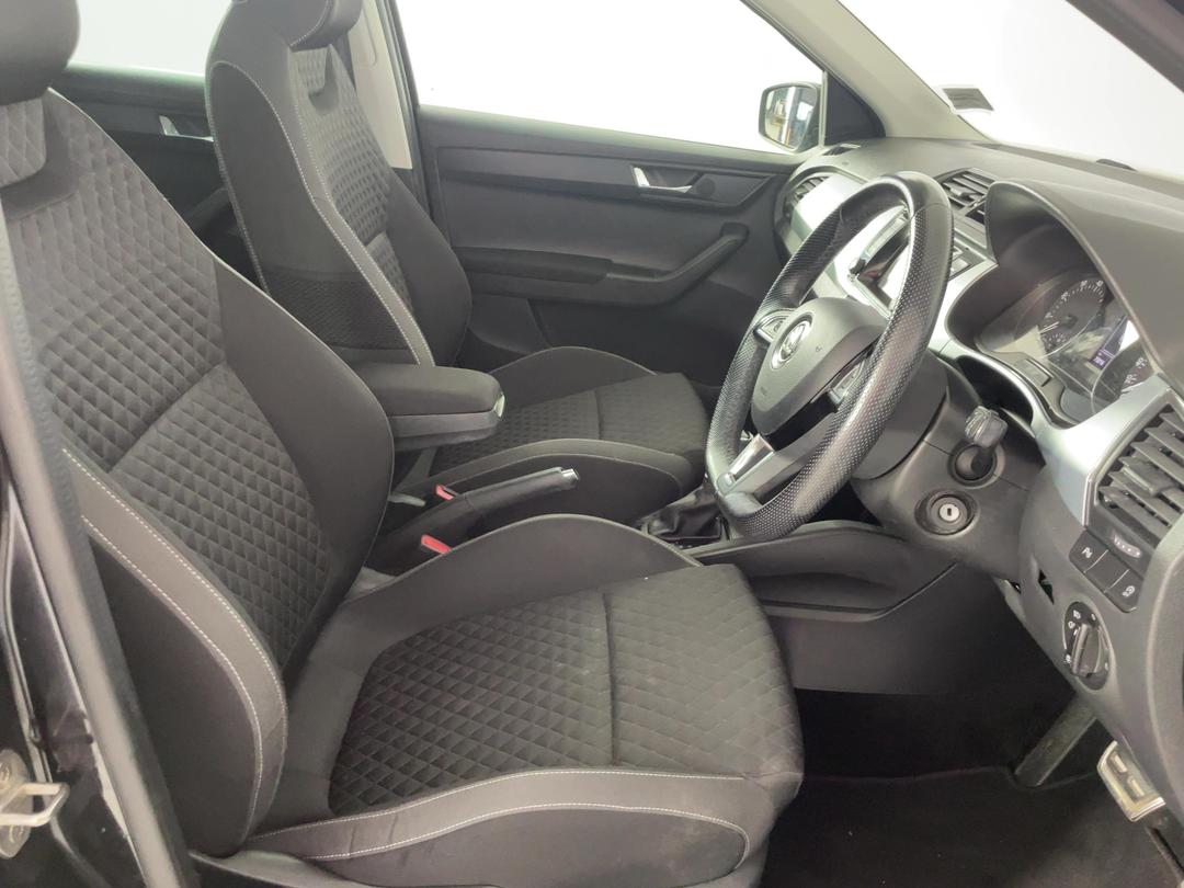 Photo '16' of Skoda Fabia