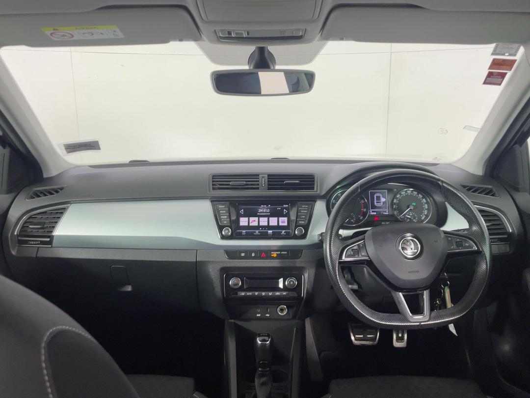 Photo '17' of Skoda Fabia