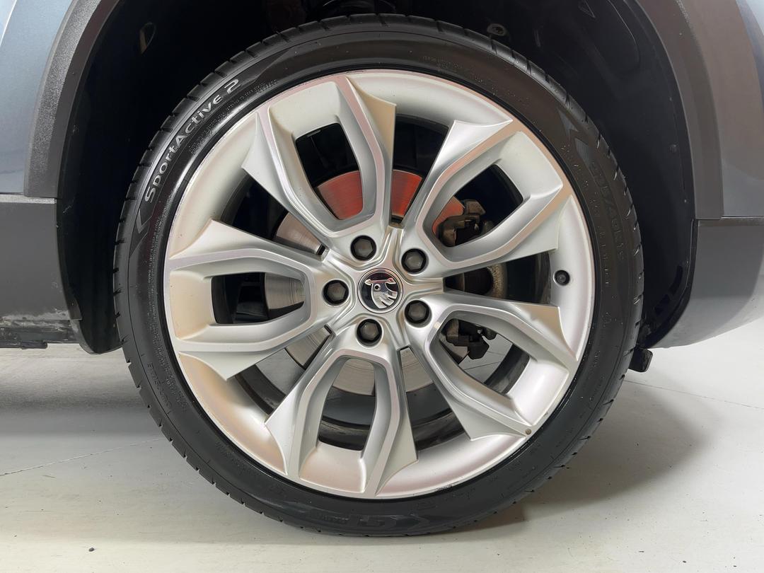 Photo '9' of Skoda Karoq