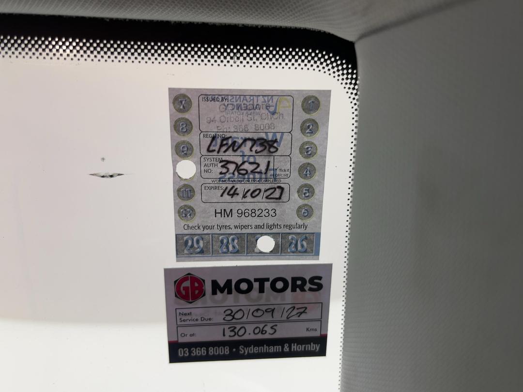 Photo '32' of Skoda Karoq