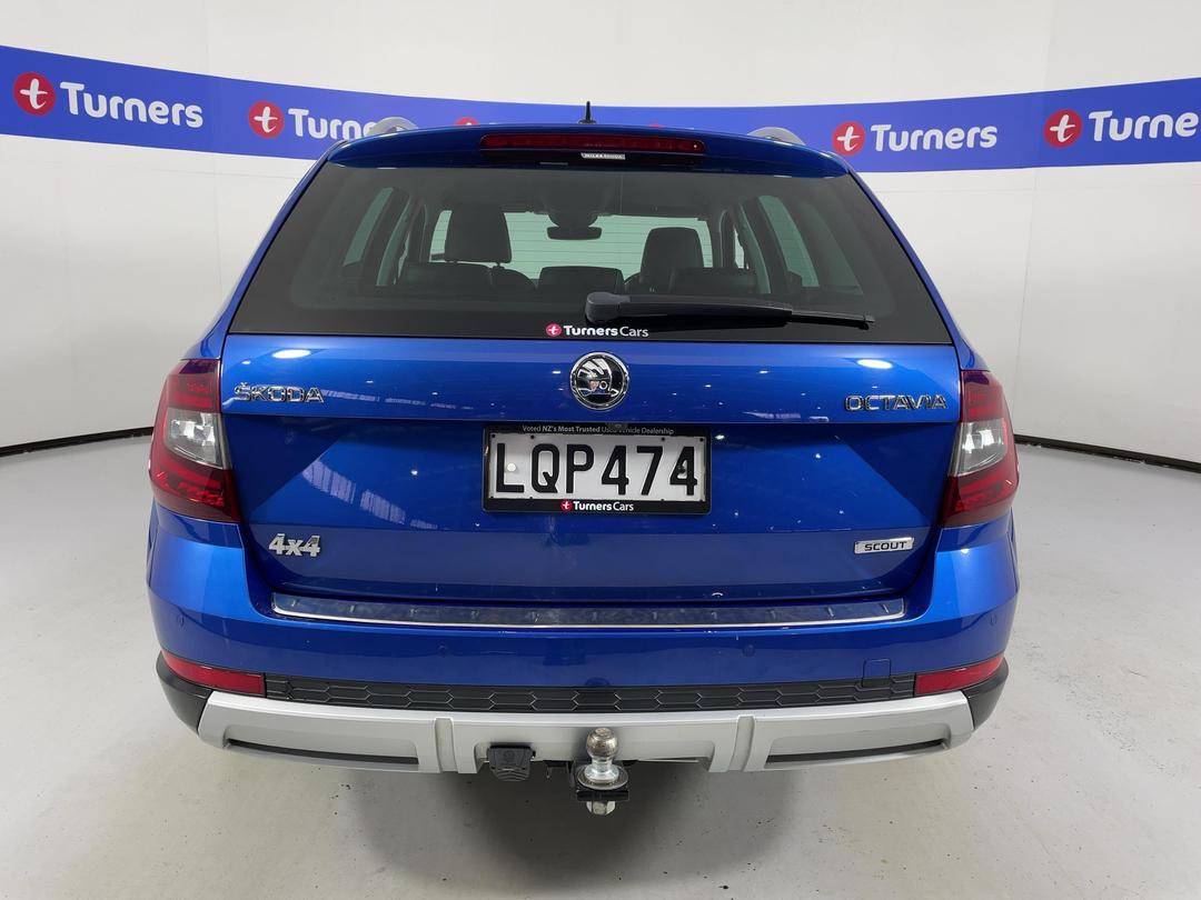 Photo '6' of Skoda Octavia