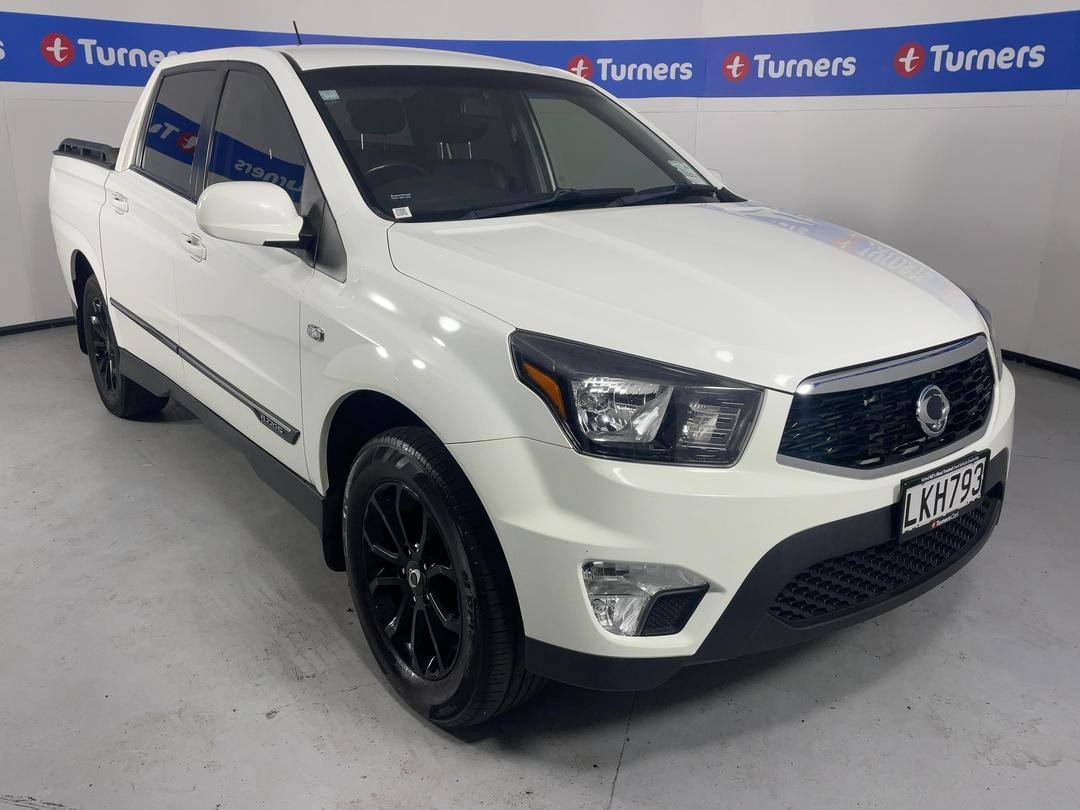 Photo '1' of Ssangyong Actyon Sport