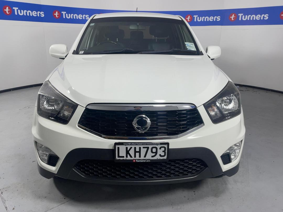 Photo '2' of Ssangyong Actyon Sport