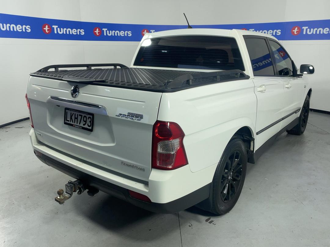 Photo '7' of Ssangyong Actyon Sport