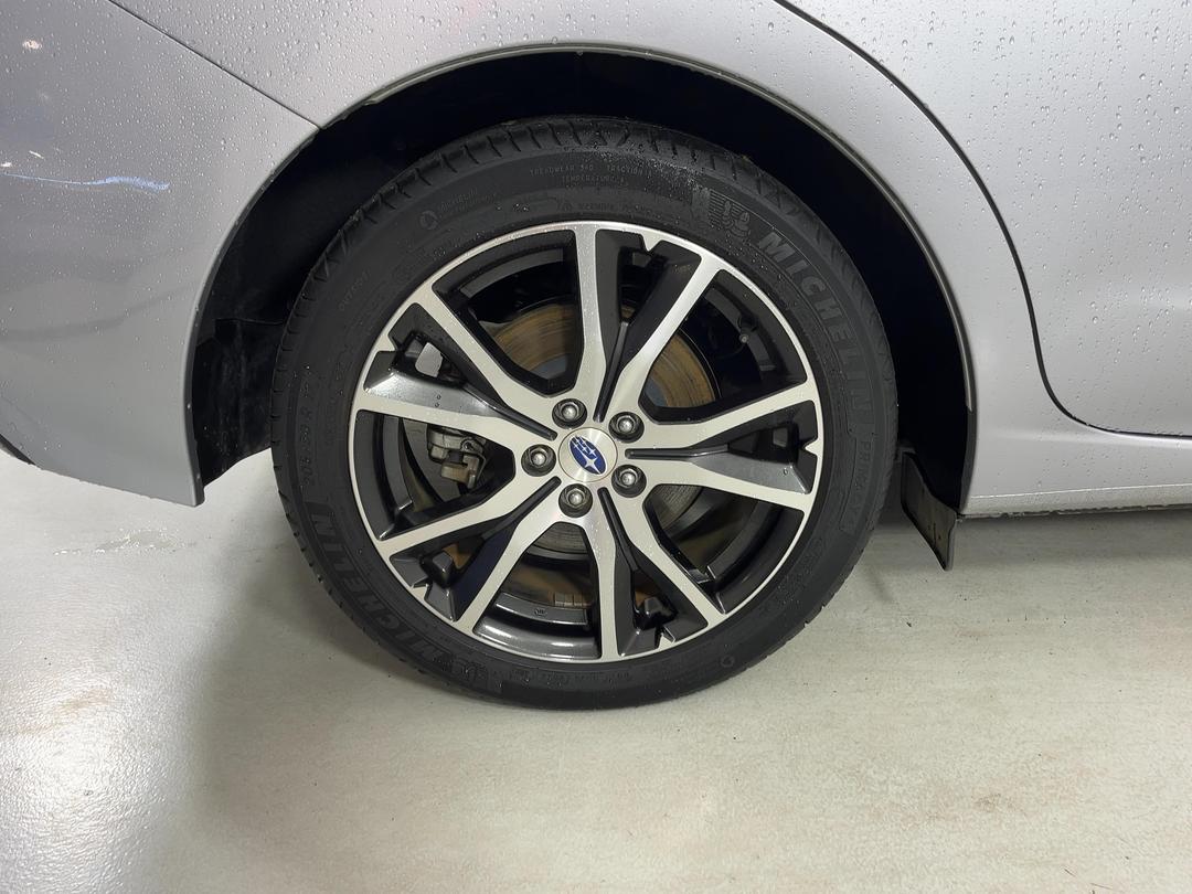Photo '12' of Subaru Impreza