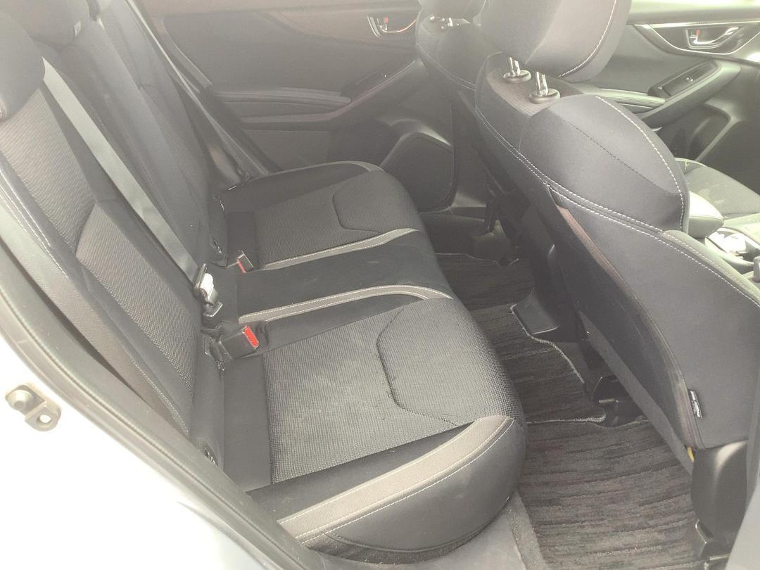 Photo '10' of Subaru Impreza Photo '10' of Subaru Impreza