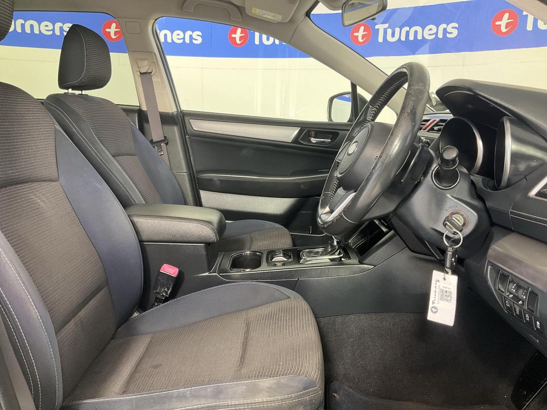 Photo '16' of Subaru Outback